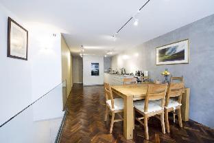 Beautiful 2 bed duplex in Central London