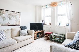 Fabulous 1BR House in South East London