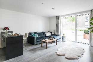 Stylish and modern 1 bedroom apartment near the O2