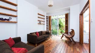 Lovely 2BR Garden Home in Brixton