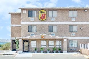 Super 8 By Wyndham Lake Havasu City