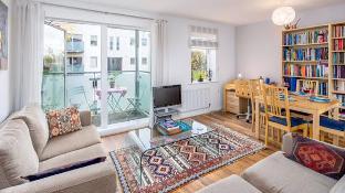 Bright 1BR West London Apt close to Notting Hill