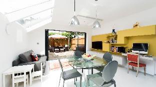 Contemporary 4BR Family Home in Fulham